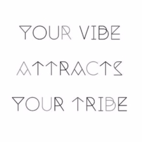 Meet your Posher! - Picture 4 of 7